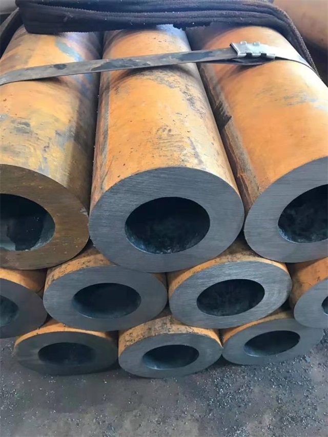 文山20号厚壁无缝钢管