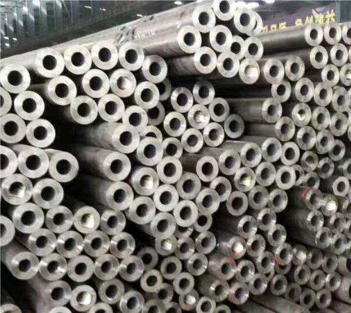 文山GB8162结构用无缝钢管