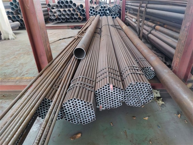 文山15crmog无缝钢管