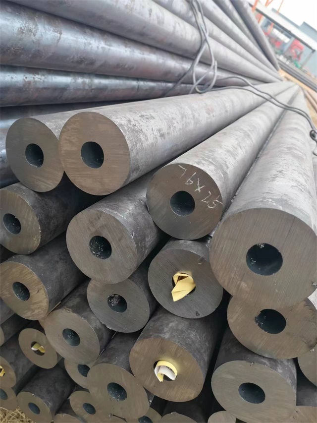 文山15crmo无缝钢管