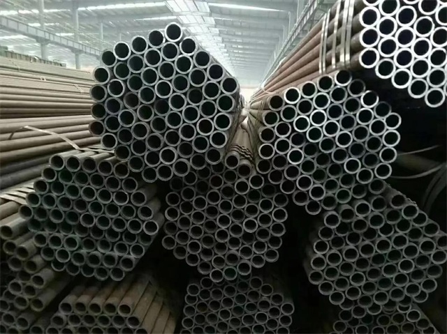 文山20#石油裂化用无缝钢管